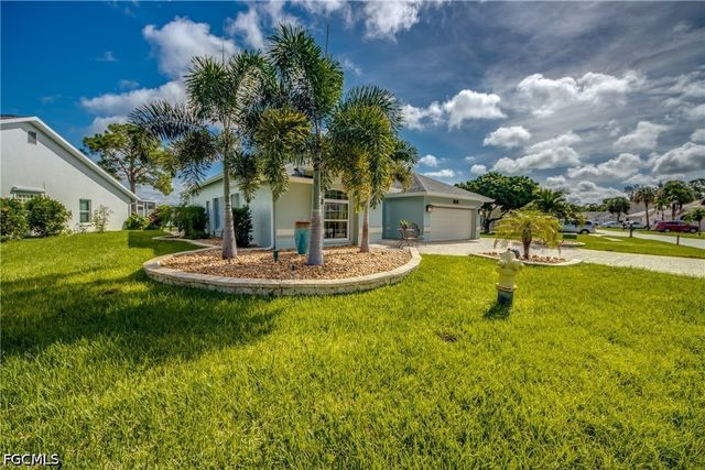 3259 Sabal Springs BLVD, North Fort Myers, FL 33917