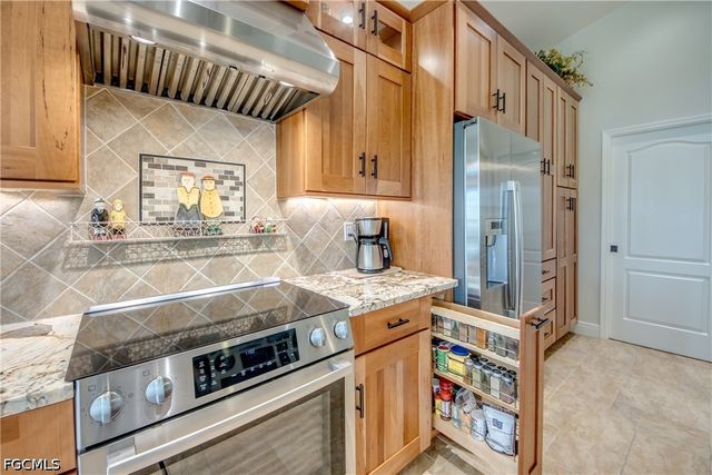 3259 Sabal Springs BLVD, North Fort Myers, FL 33917