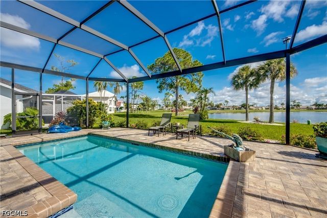 3259 Sabal Springs BLVD, North Fort Myers, FL 33917