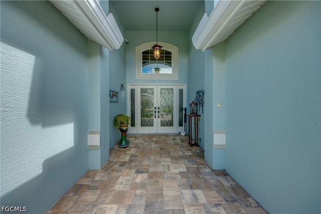 3259 Sabal Springs BLVD, North Fort Myers, FL 33917