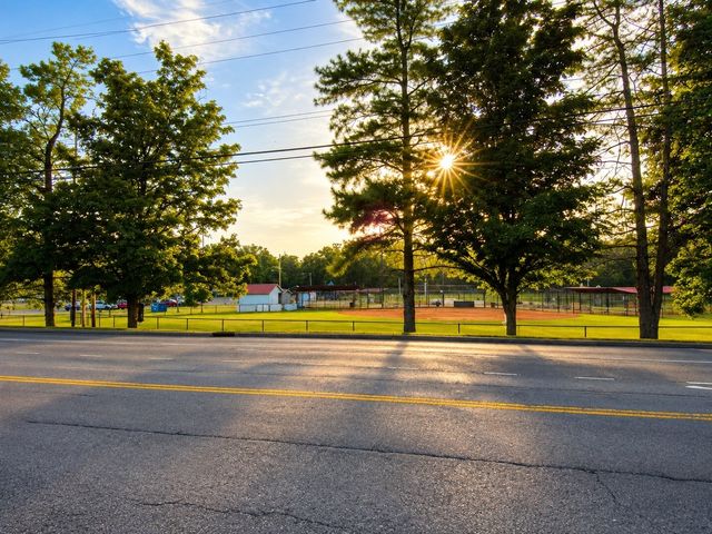 5116 Edmondson Pike, Nashville, TN 37211
