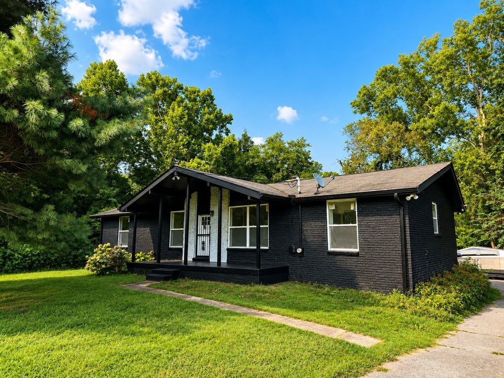 5116 Edmondson Pike, Nashville, TN 37211