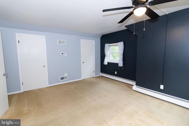 385 MOUNT CARMEL RD, Coatesville, PA 19320
