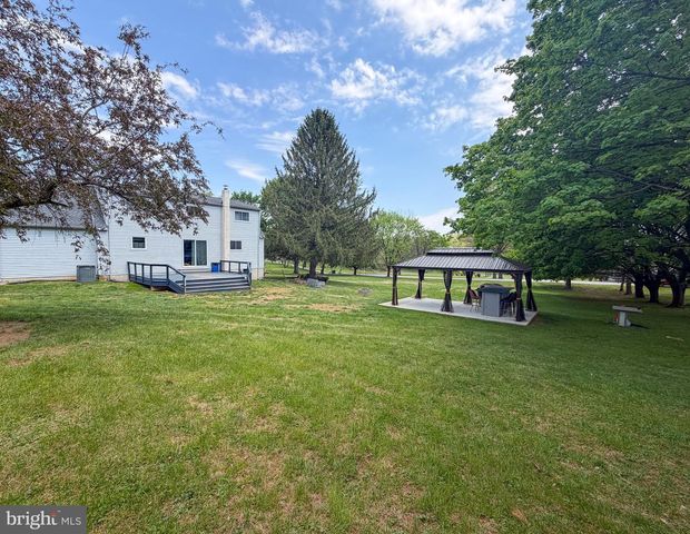 385 MOUNT CARMEL RD, Coatesville, PA 19320