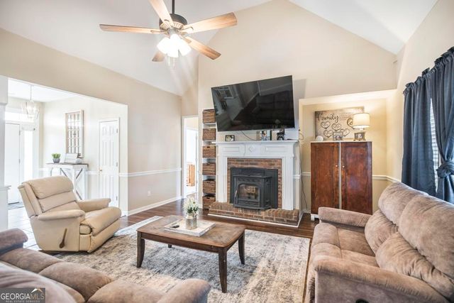 167 Holly Pointe, Warner Robins, GA 31088