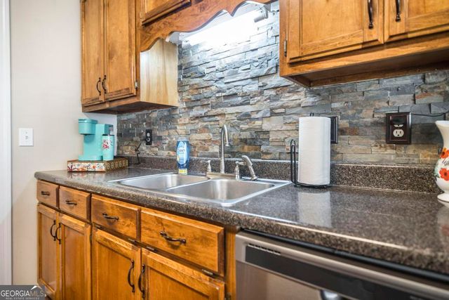 167 Holly Pointe, Warner Robins, GA 31088