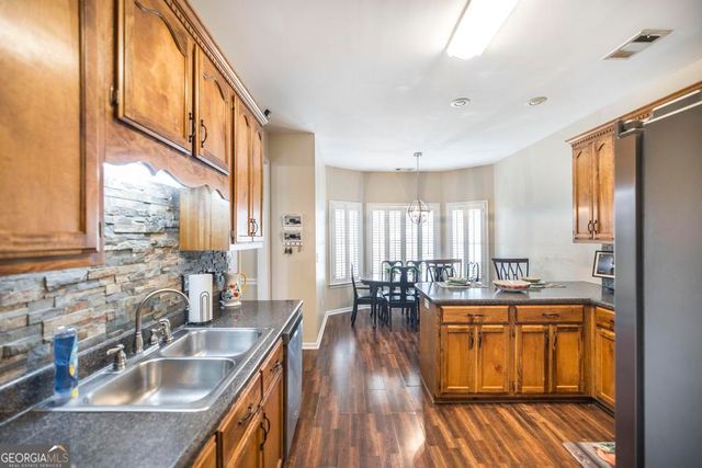 167 Holly Pointe, Warner Robins, GA 31088