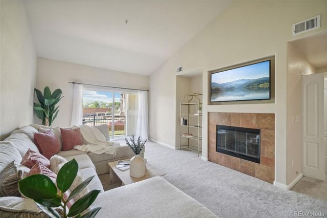 6283 Kilmer Loop 202, Golden, CO 80403