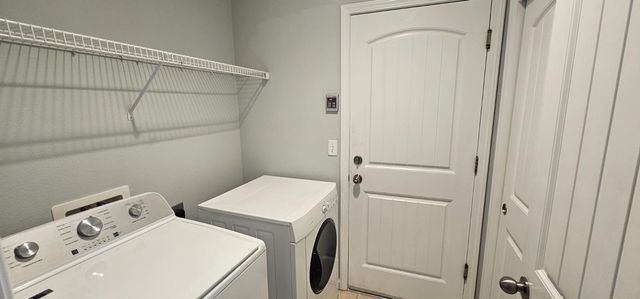 5428 W Brown Avenue, Fresno, CA 93722