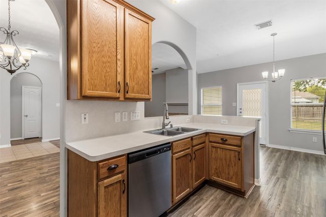 2222 Valley View Crossing, Conroe, TX 77304