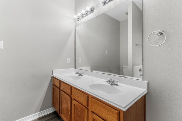 2222 Valley View Crossing, Conroe, TX 77304