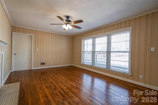 1000 W Sumter Street, Shelby, NC 28150