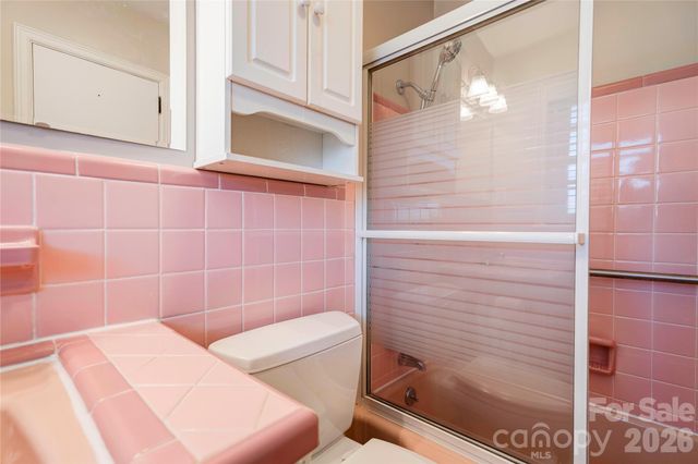 1000 W Sumter Street, Shelby, NC 28150