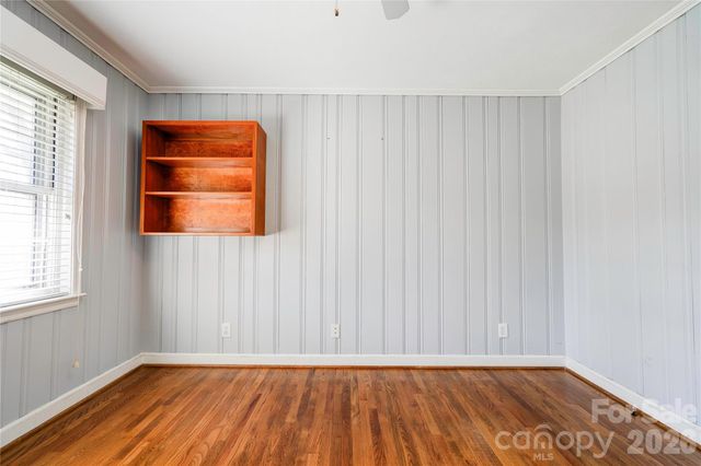 1000 W Sumter Street, Shelby, NC 28150