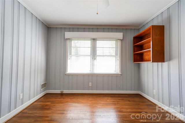 1000 W Sumter Street, Shelby, NC 28150