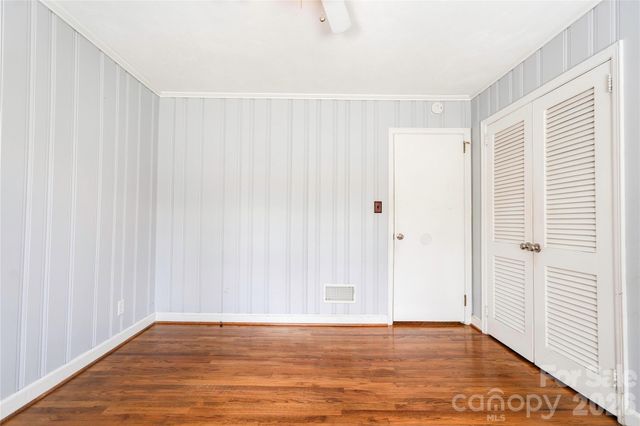 1000 W Sumter Street, Shelby, NC 28150