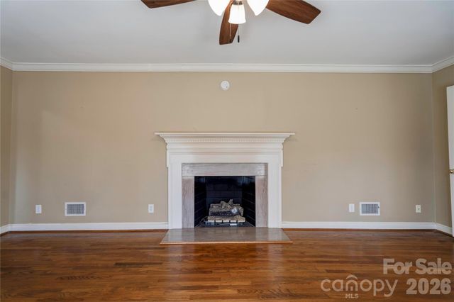 1000 W Sumter Street, Shelby, NC 28150