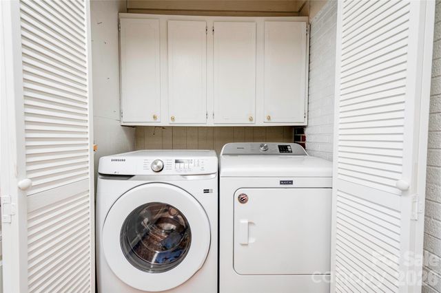 1000 W Sumter Street, Shelby, NC 28150