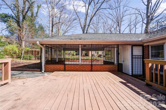 1000 W Sumter Street, Shelby, NC 28150