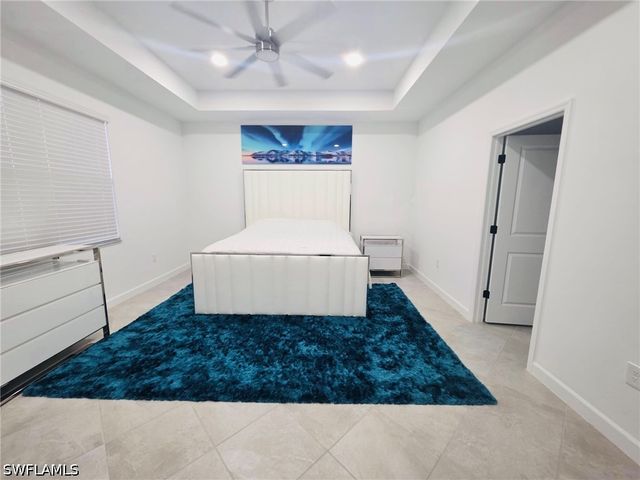 9230 Aqua Overlook CT, Lehigh Acres, FL 33936