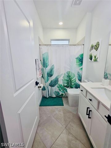 9230 Aqua Overlook CT, Lehigh Acres, FL 33936