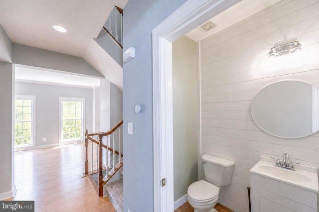 1302 HENDRIX LN, Phoenixville, PA 19460