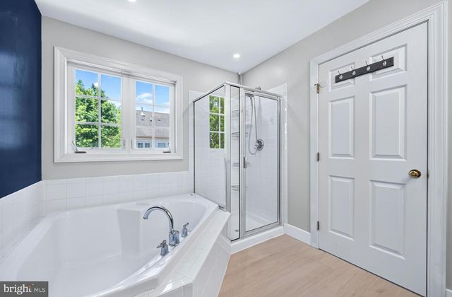 1302 HENDRIX LN, Phoenixville, PA 19460