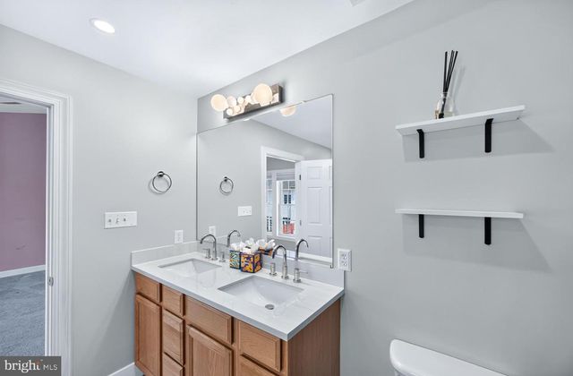 1302 HENDRIX LN, Phoenixville, PA 19460