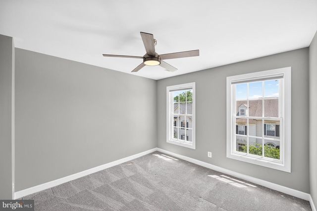 1302 HENDRIX LN, Phoenixville, PA 19460