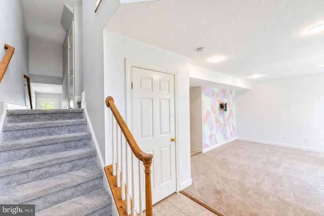 1302 HENDRIX LN, Phoenixville, PA 19460