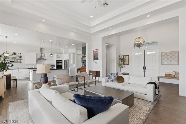 421 Emily Crossing Court, Henderson, NV 89015