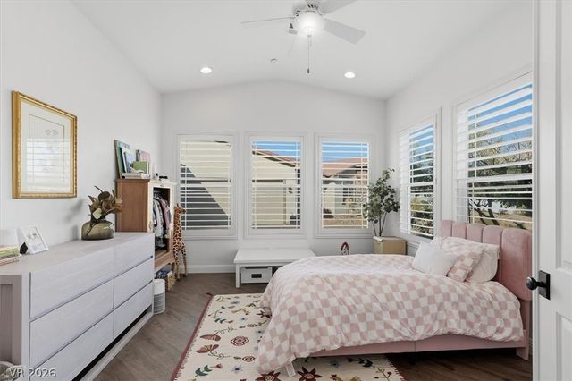 421 Emily Crossing Court, Henderson, NV 89015