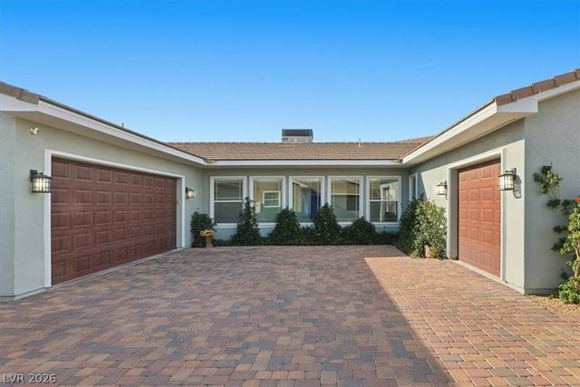421 Emily Crossing Court, Henderson, NV 89015
