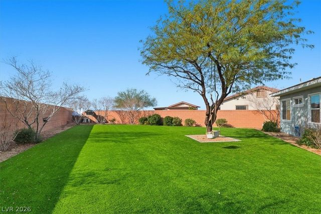 421 Emily Crossing Court, Henderson, NV 89015