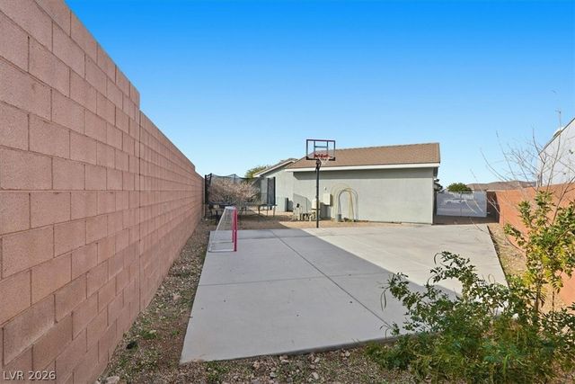 421 Emily Crossing Court, Henderson, NV 89015
