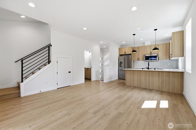 2611 NW 87th Street, Seattle, WA 98117