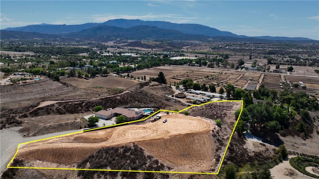 42875 Lindsay Circle, Temecula, CA 92592 — exterior