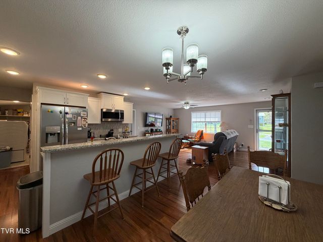 520 Cedar Creek Road, Greeneville, TN 37743
