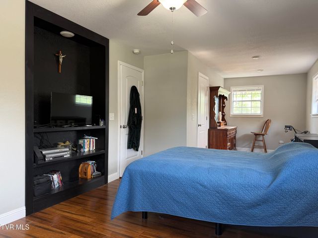 520 Cedar Creek Road, Greeneville, TN 37743