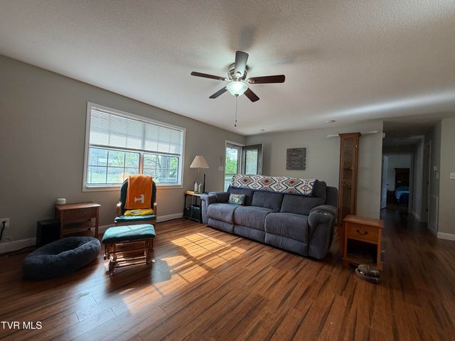 520 Cedar Creek Road, Greeneville, TN 37743