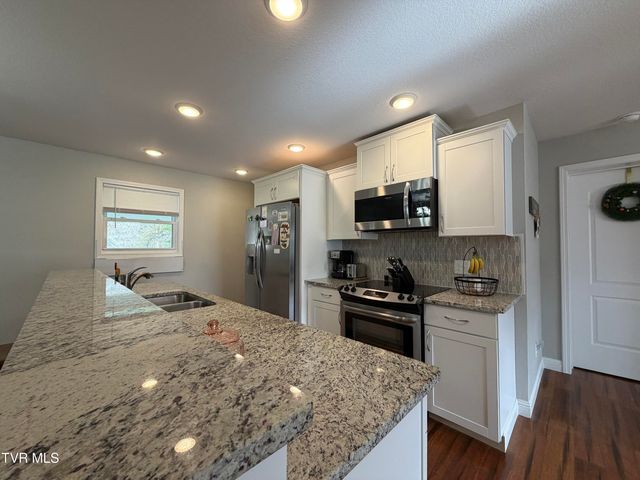 520 Cedar Creek Road, Greeneville, TN 37743