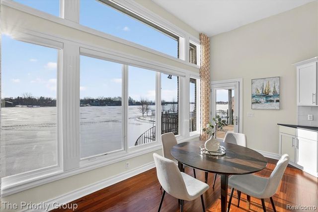 11467 Bay Shore Drive, Fenton, MI 48430