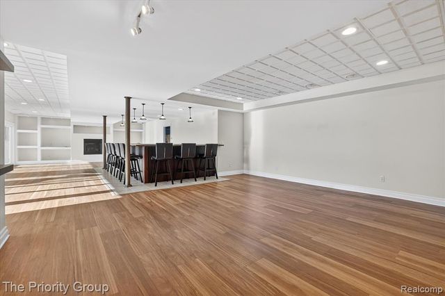 11467 Bay Shore Drive, Fenton, MI 48430