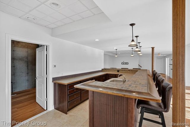 11467 Bay Shore Drive, Fenton, MI 48430