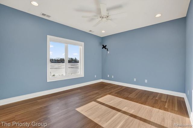 11467 Bay Shore Drive, Fenton, MI 48430