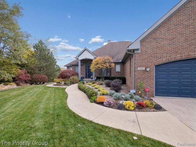 11467 Bay Shore Drive, Fenton, MI 48430