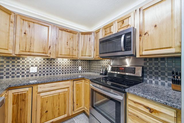 356 WHITE OAK LN, New Market, VA 22844