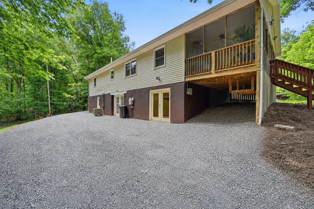 356 WHITE OAK LN, New Market, VA 22844