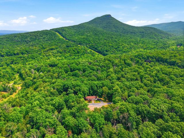 356 WHITE OAK LN, New Market, VA 22844