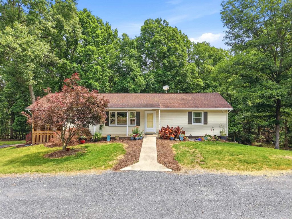 356 WHITE OAK LN, New Market, VA 22844